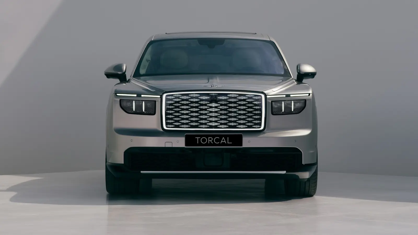 Bentleyn seuraava sähköauto saapuu vasta 2030 jälkeen