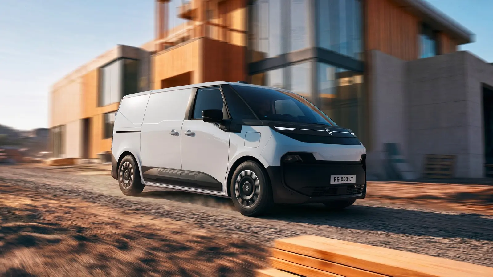 Renault Trafic Van E-Tech sähköpakettiauto esittelyssä