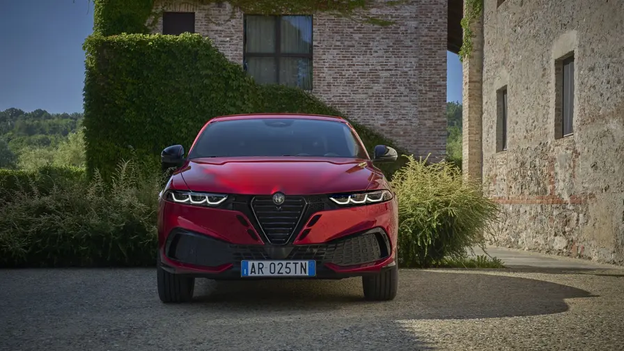 Alfa Romeo Cuorerosso esitellään Pariisissa 2026