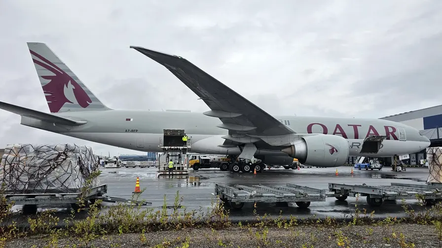 Qatar Cargo avasi nyt uuden Boeing 777F -reitin Helsinkiin