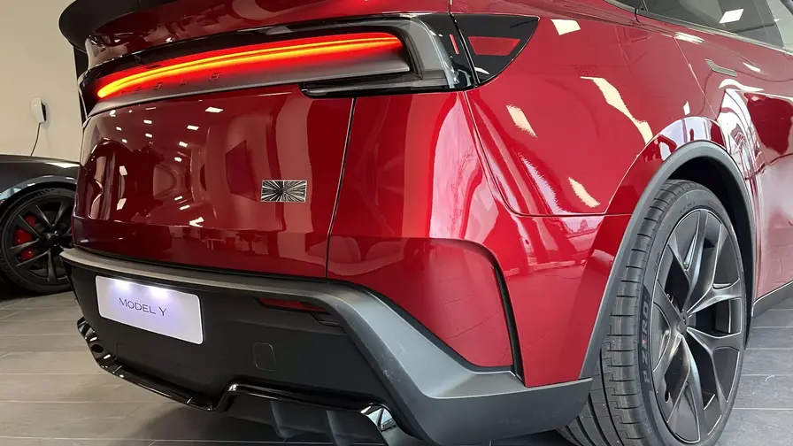 Tesla menettää otettaan Suomessa, BYD tekee tulosta vuonna 2025