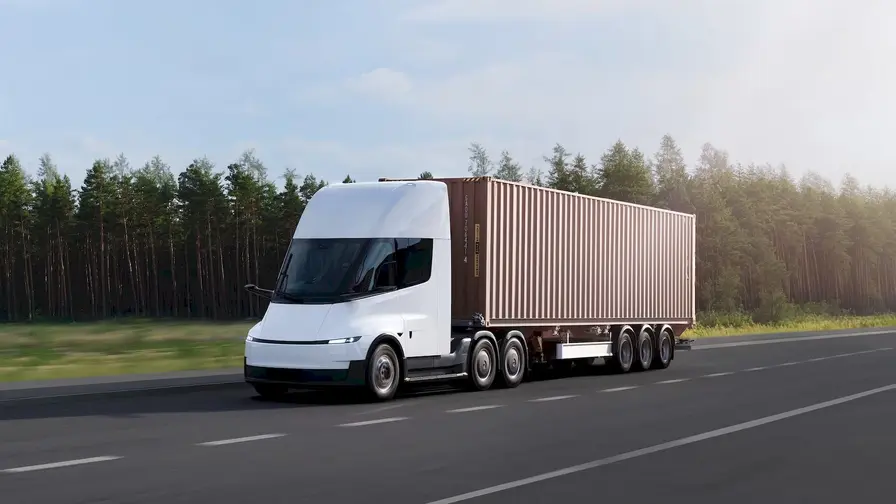 Tesla Semi saapuu Eurooppaan 550 km toimintasäteellä
