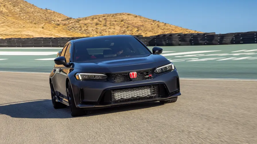 Honda Civic Type R 2027 uudistuu ja saa lisää tekniikkaa