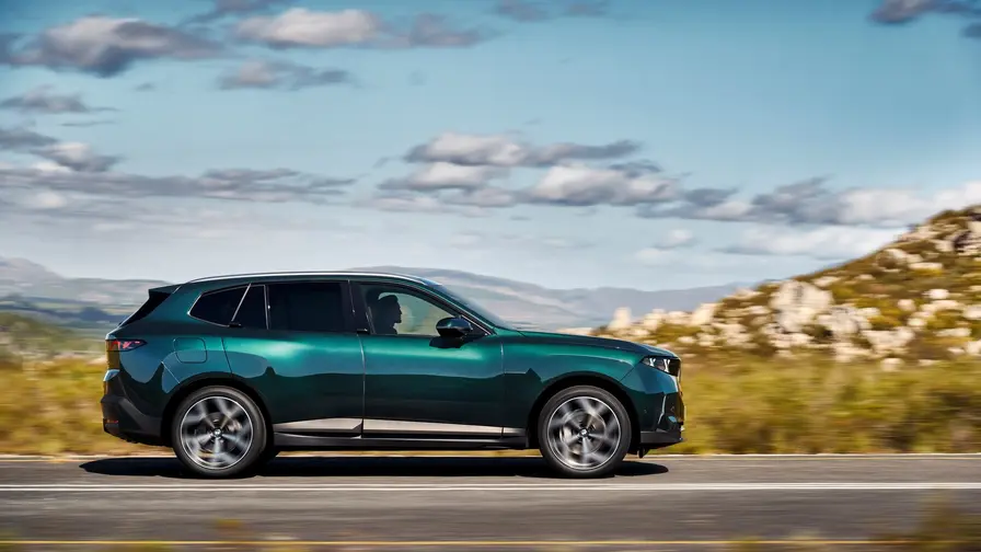 BMW X5 ja iX5: hinnat ja tekniikka julki Britanniassa