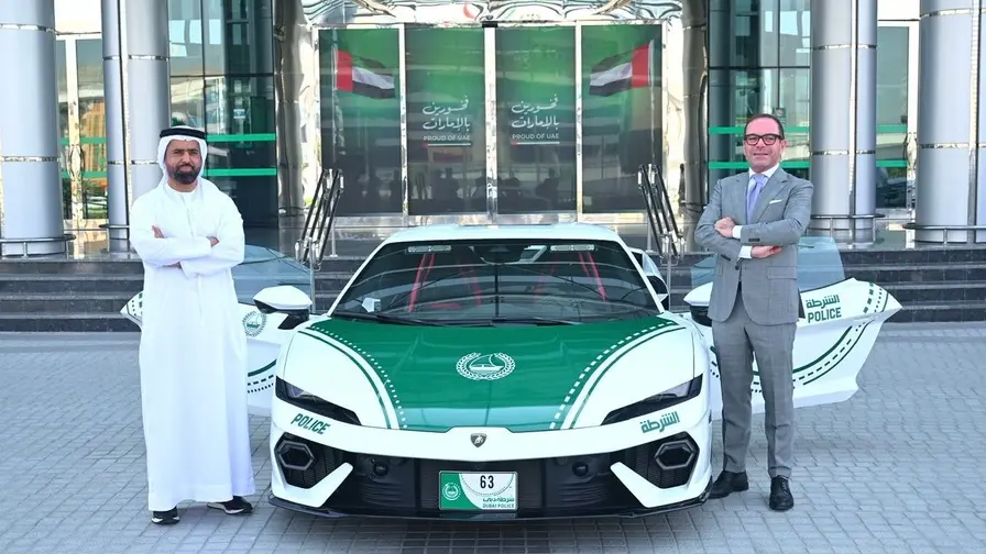Dubain poliisi saa Lamborghini Temerario -superauton