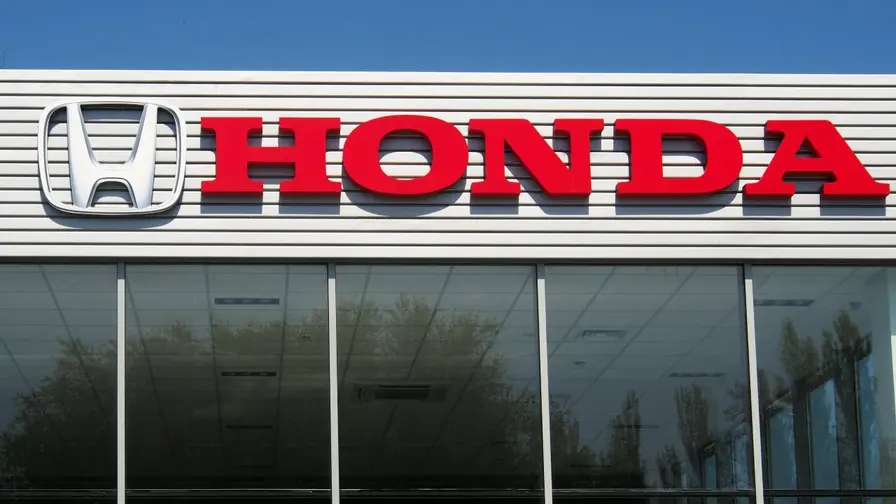 Honda testaa sähköautojen latausta ajon aikana 2027