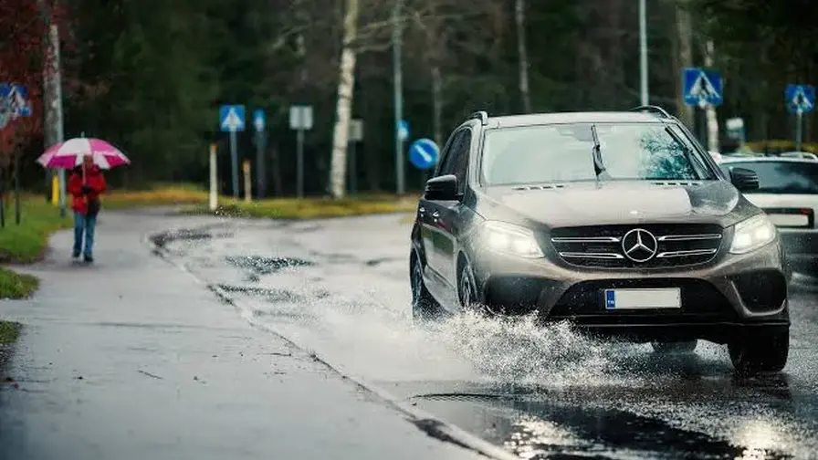 Syyskeli voi yllättää autoilijan hetkessä Suomessa