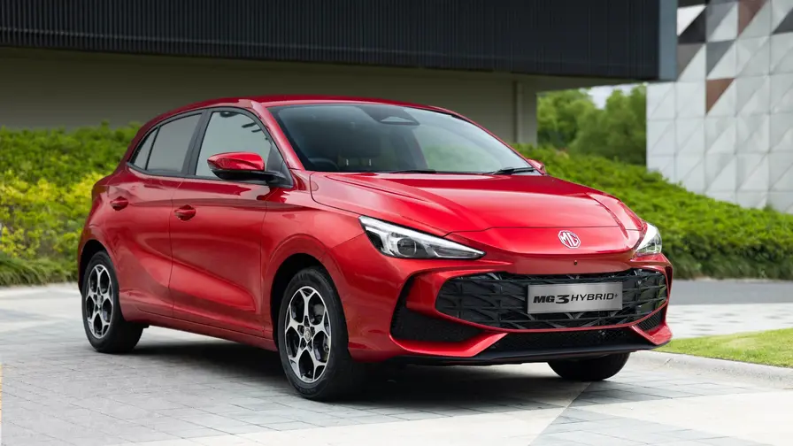 EU rajoittaa Kiinan hybridiautojen vuotuista tuontia