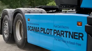 Scanian vetyrekka aloittaa kaupallisen liikenteen Suomessa